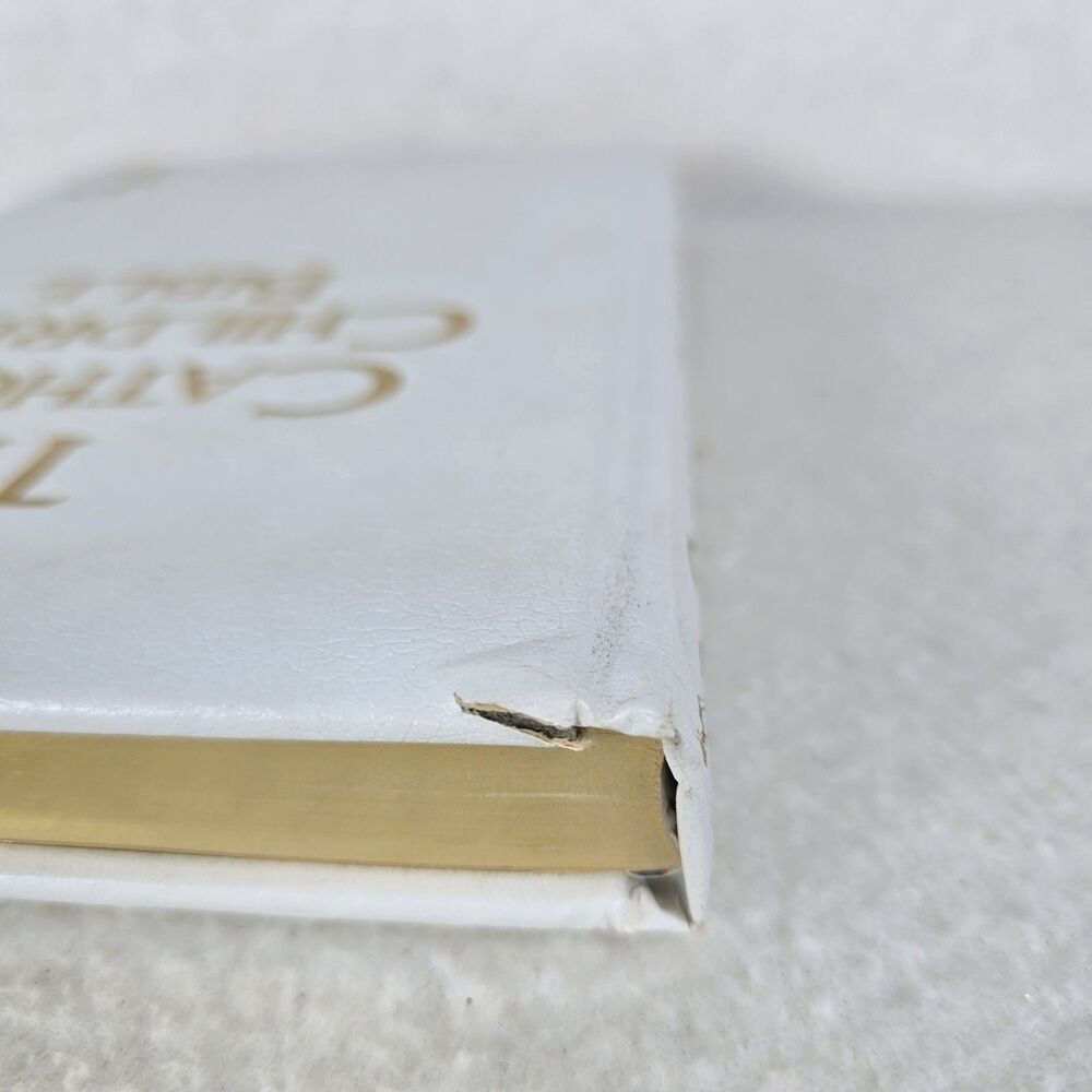 Vintage Catholic Children’s Bible 1983 White Hardback Imitation Leather - Picture 5 of 8